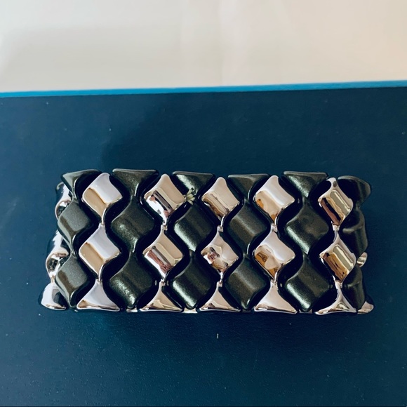 Wide Cuff Bracelet Elastic Stretch Hard Plastic Great very trendy Boho C… - Picture 2 of 6